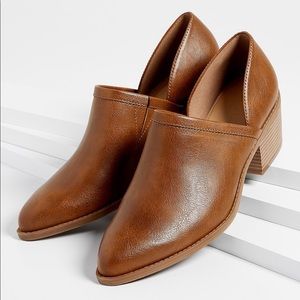 Universal Thread Rylie Ankle Boots